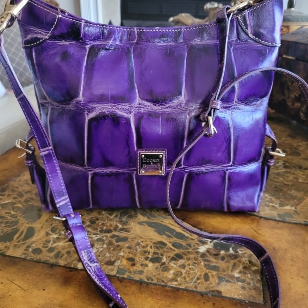 Dooney & Bourke Purple Leather Women's Bag